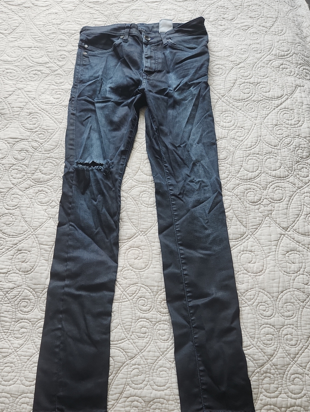 H&M Dark Blue Skinny Low Waist Distressed Jeans 31x32